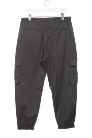 Męskie spodnie sportowe Zara, Rozmiar L, Kolor Szary, Cena 75,02 zł
