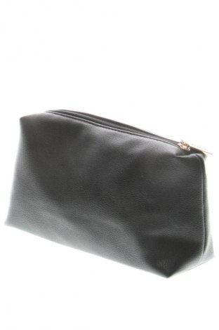 Несесер Puccini, Цвят Черен, Цена 12,50 €