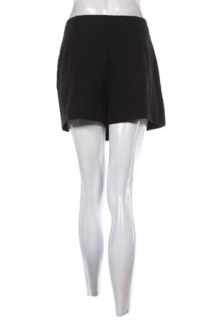 Пола - панталон Stradivarius, Размер L, Цвят Черен, Цена 9,78 €