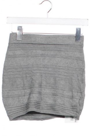 Пола Amisu, Размер XS, Цвят Сив, Цена 5,11 €