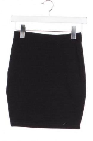 Spódnica Amisu, Rozmiar XXS, Kolor Czarny, Cena 22,99 zł