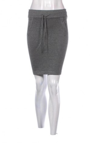 Szoknya B.Young, Méret S, Szín Szürke, Ár 13 223 Ft