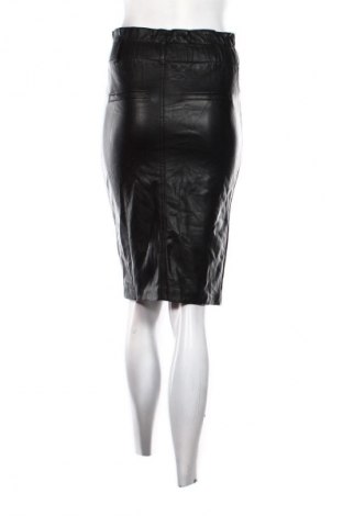 Rock Bershka, Größe S, Farbe Schwarz, Preis € 10,99