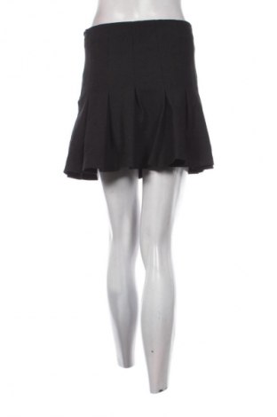 Rock Bershka, Größe S, Farbe Schwarz, Preis 7,99 €