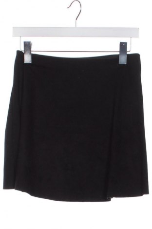 Sukně Bershka, Velikost S, Barva Černá, Cena  277,00 Kč