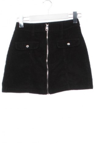 Sukně Bershka, Velikost XXS, Barva Černá, Cena  275,00 Kč