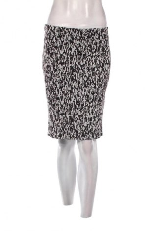 Пола Daphne, Размер M, Цвят Многоцветен, Цена 21,00 €