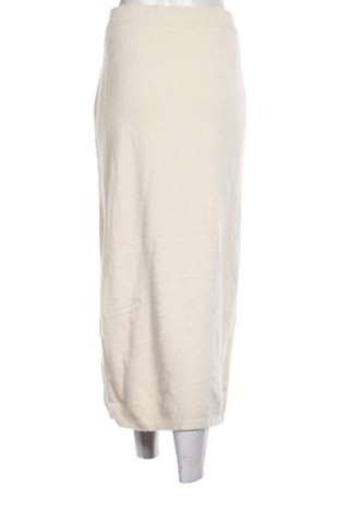 Szoknya Decjuba, Méret L, Szín Ekrü
, Ár 10 679 Ft