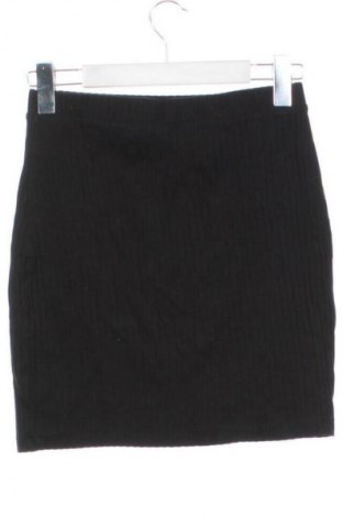 Sukně Even&Odd, Velikost XS, Barva Černá, Cena  129,00 Kč