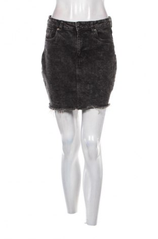 Пола Fb Sister, Размер M, Цвят Сив, Цена 5,11 €