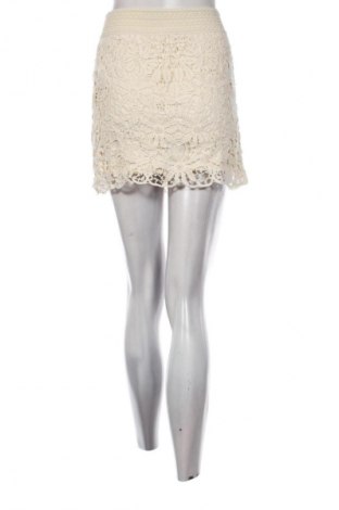 Φούστα Forever 21, Μέγεθος M, Χρώμα Εκρού, Τιμή 3,99 €