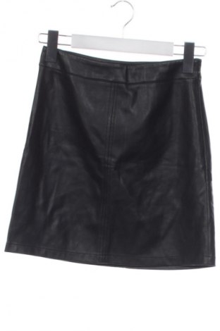 Φούστα Gina Tricot, Μέγεθος XS, Χρώμα Μαύρο, Τιμή 7,99 €