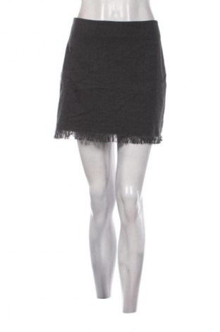 Rock Hennes, Größe S, Farbe Grau, Preis € 10,00