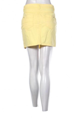 Пола Janina, Размер M, Цвят Жълт, Цена 4,09 €
