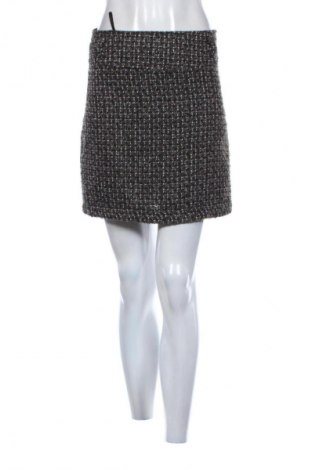 Fustă Madonna, Mărime M, Culoare Multicolor, Preț 24,99 Lei