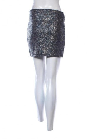 Fustă Pull&Bear, Mărime M, Culoare Multicolor, Preț 24,99 Lei