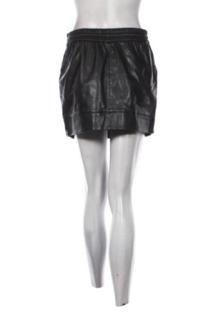 Spódnica Review, Rozmiar M, Kolor Czarny, Cena 112,53 zł