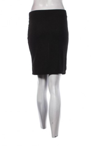 Пола Sinsay, Размер M, Цвят Черен, Цена 10,00 €