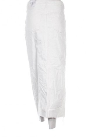 Sukně Stradivarius, Velikost S, Barva Bílá, Cena  329,00 Kč