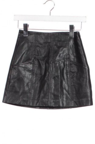 Spódnica Stradivarius, Rozmiar XXS, Kolor Czarny, Cena 27,99 zł