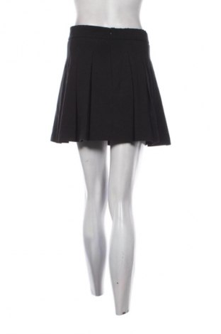 Rock Stradivarius, Größe S, Farbe Schwarz, Preis 7,99 €