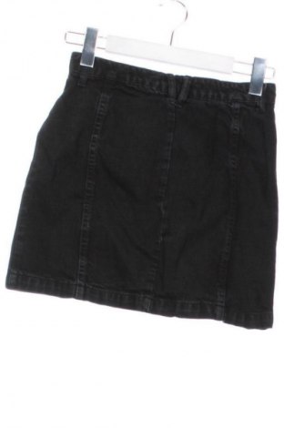 Spódnica Stradivarius, Rozmiar XXS, Kolor Czarny, Cena 79,00 zł