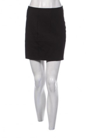 Spódnica Stradivarius, Rozmiar S, Kolor Czarny, Cena 28,99 zł