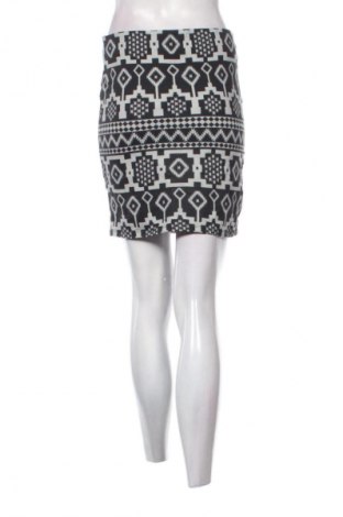 Rock Tally Weijl, Größe M, Farbe Mehrfarbig, Preis 4,99 €