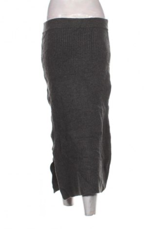 Szoknya Target, Méret M, Szín Szürke, Ár 4 829 Ft