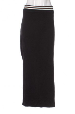 Fustă Tramontana, Mărime XXL, Culoare Negru, Preț 81,99 Lei