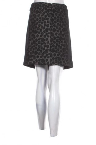 Пола Unbranded, Размер XL, Цвят Многоцветен, Цена 9,78 €