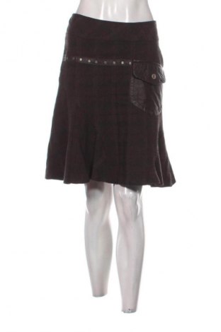 Пола Unbranded, Размер XL, Цвят Кафяв, Цена 10,00 €