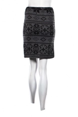 Пола Unbranded, Размер S, Цвят Многоцветен, Цена 10,00 €