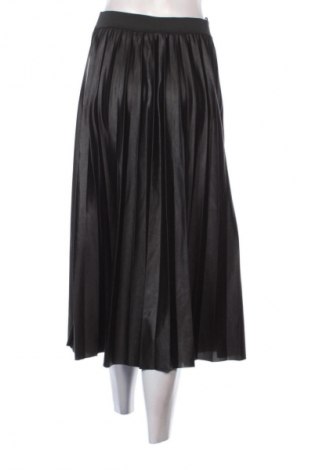 Пола VILA, Размер L, Цвят Черен, Цена 13,81 €