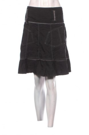 Spódnica Xanaka, Rozmiar S, Kolor Czarny, Cena 28,99 zł