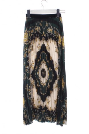 Пола Zara, Размер XS, Цвят Многоцветен, Цена 14,00 €