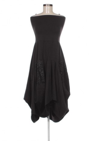 Ponczo In Front, Rozmiar XL, Kolor Czarny, Cena 46,99 zł