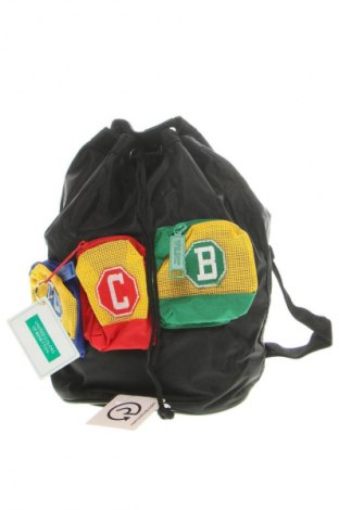 Plecak United Colors Of Benetton, Kolor Czarny, Cena 117,89 zł