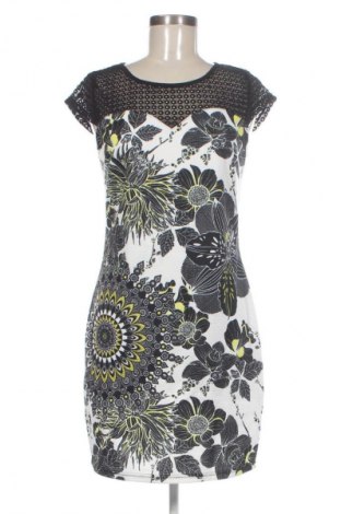 Sukienka 101 Idees, Rozmiar M, Kolor Kolorowy, Cena 78,99 zł