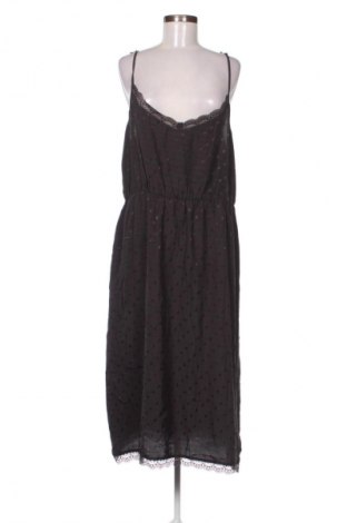 Šaty  Aware by Vero Moda, Veľkosť XXL, Farba Čierna, Cena  58,18 €