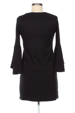 Sukienka Bershka, Rozmiar S, Kolor Czarny, Cena 38,99 zł