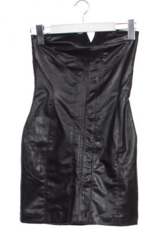Рокля Bershka, Размер XS, Цвят Черен, Цена 8,18 €