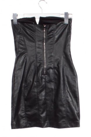 Рокля Bershka, Размер XS, Цвят Черен, Цена 8,18 €