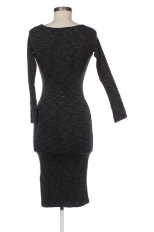 Kleid Bershka, Größe M, Farbe Mehrfarbig, Preis 19,95 €