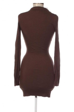 Рокля Bik Bok, Размер S, Цвят Кафяв, Цена 5,11 €