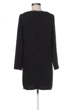 Ruha Blanco, Méret M, Szín Fekete, Ár 13 223 Ft