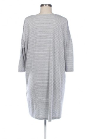 Kleid Body By Tchibo, Größe M, Farbe Mehrfarbig, Preis 20,00 €