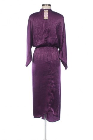 Kleid Boohoo, Größe S, Farbe Lila, Preis 48,00 €