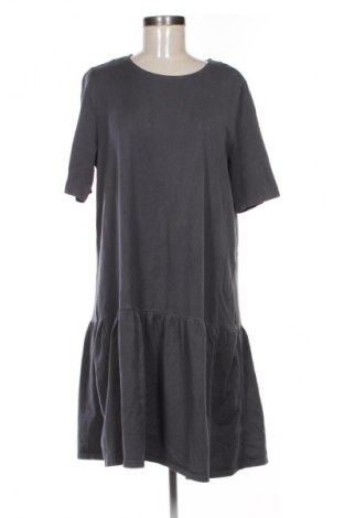 Рокля Camaieu, Размер L, Цвят Сив, Цена 10,73 €