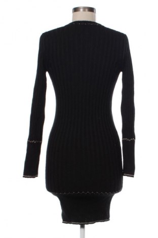 Sukienka Cappopera, Rozmiar S, Kolor Czarny, Cena 97,99 zł